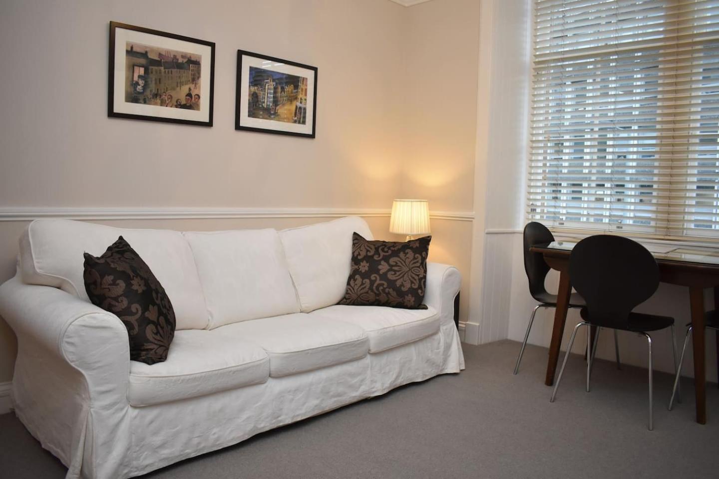 West Port - 2Br In The Heart Of The Old Town Just Off The Grassmarket EDI Eksteriør billede