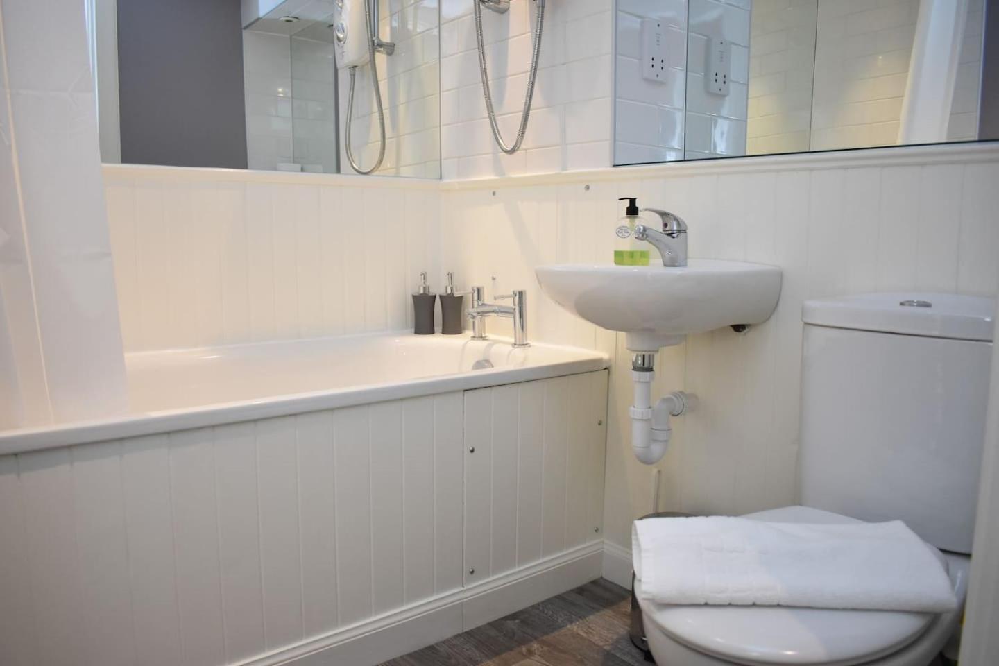 West Port - 2Br In The Heart Of The Old Town Just Off The Grassmarket EDI Eksteriør billede