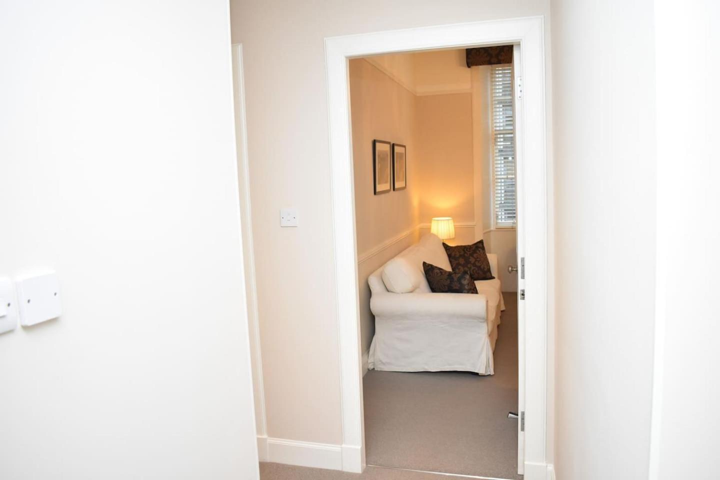 West Port - 2Br In The Heart Of The Old Town Just Off The Grassmarket EDI Eksteriør billede