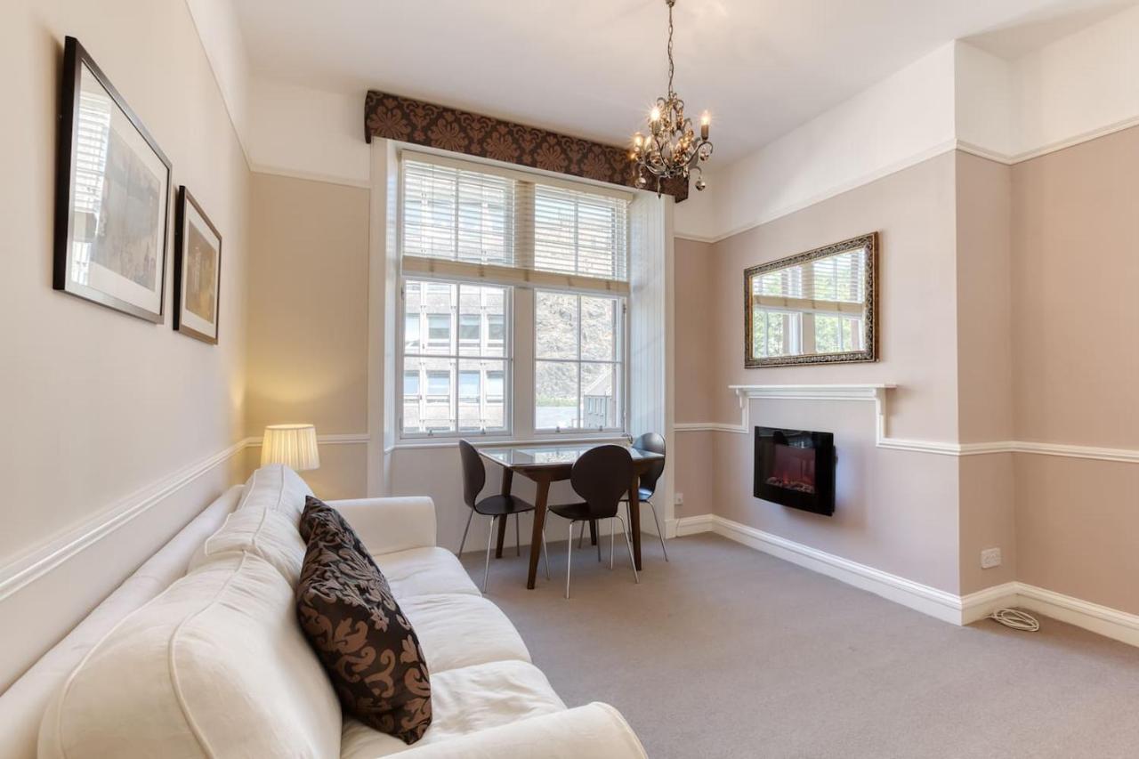 West Port - 2Br In The Heart Of The Old Town Just Off The Grassmarket EDI Eksteriør billede